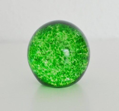 Vintage art glas kugel - vintage, grün
