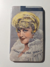 Reklame Spiegel Schauspielerin