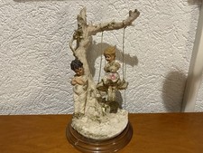 Gartenfigur Man und Frau Dekofigur Gartendekoration