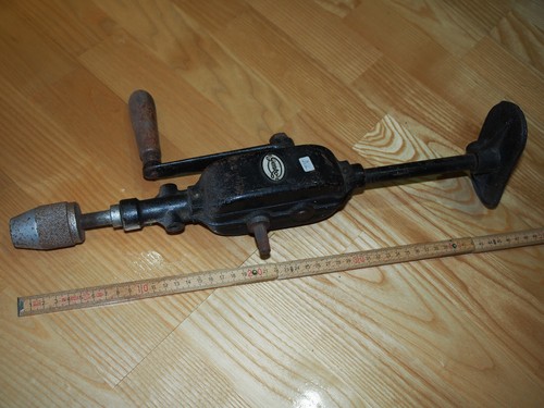 Uralte große stahl brustleier - große, stahl-brustleier