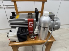 Edwards E2M5 High Vakuumpumpe