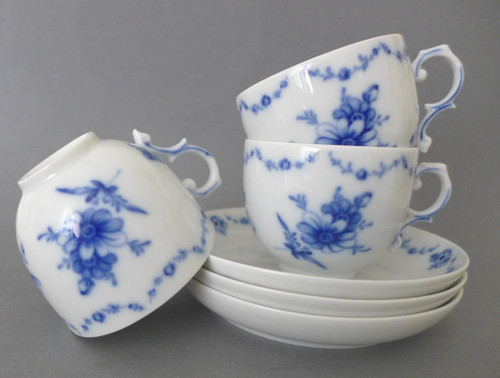 Kaffeetassen mit untertasse - kaffeetassen,