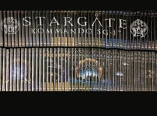 Stargate Kommando SG-1 und Atlantis 90 DVDs komplett ohne Hefte