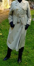 Damen-Trenchcoat von Petite M