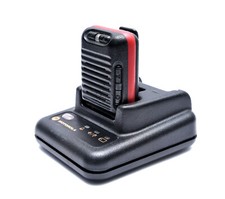 Motorola Skyfire II BOS 4m Firmware .04 Funkmeldeempfänger FME Set mit Ladegerät