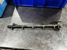 Einspritzleiste Mercedes W203 W210 0445215007 A6120700095 Rail Düsenstock