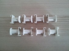 8 Stück Kermi Abstandhalter für Heizkörper Heizung Wandhalter Konsole , weiß