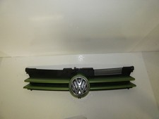 VW Golf IV 4  Kühlergrill Frontgrill  1J0853655F Grün Metallic LA6P