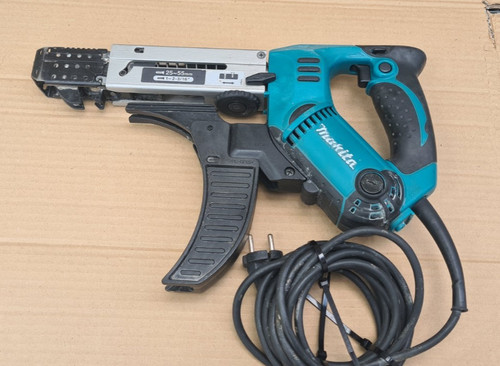 Makita 6844 magazinschrauber - magazinschrauber, /