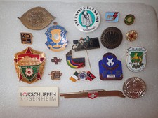 19 St. Anstecknadeln Konvolut