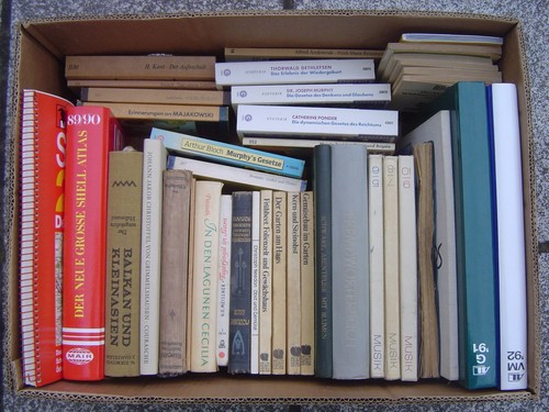 Große kiste bücher - kiste,