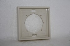 Jung LS 990 1-fach Rahmen in cremeweiß (981-302)