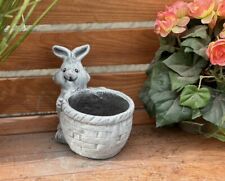 Steinfigur Hase Hasenbecher