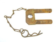 Doppelbolzen für Zugmaul Anhängekupplung von Fendt Farmer 1 FW 237 Traktor