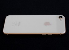 Apple iPhone 8 - 64GB - Gold -