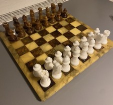 Schachspiel - Onyx, Alabaster