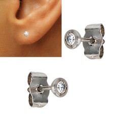 Kleine Ohrstecker 950 echt