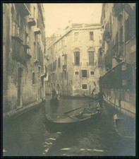 2x Foto - Venedig Gondel auf schmalem Kanal 1895  Original vintage Venezia Italy