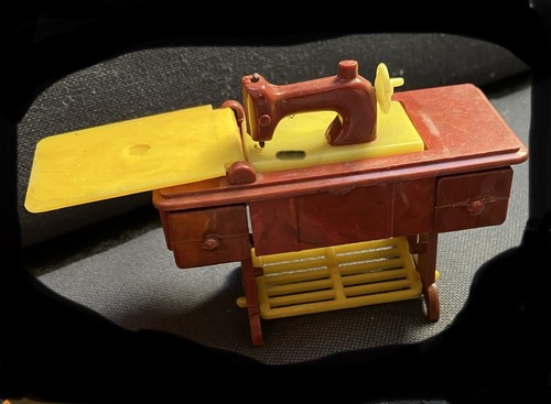 Alte nähmaschine - nähmaschine, (renwal?)