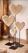Holzherz auf Metallfuß Natur
