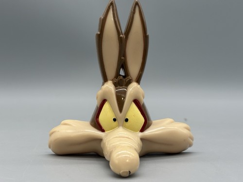 Looney tunes wile coyote - looney, e.
