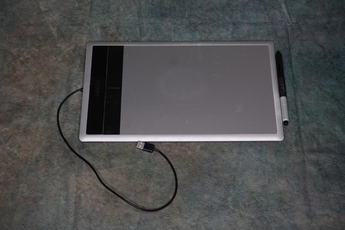 Wacom bamboo cth 670 - wacom,