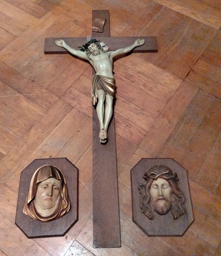 Großes kruzifix aus holz mit - großes,