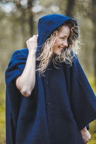 Woll cape mit kapuze - mit, schal