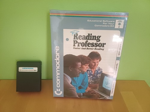 Retrogaming commodore - commodore, 64