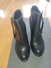 Wunderschöne Tommy Hilfiger Damen Isabella Kurzschaft Stiefel *wie neu* Gr 39