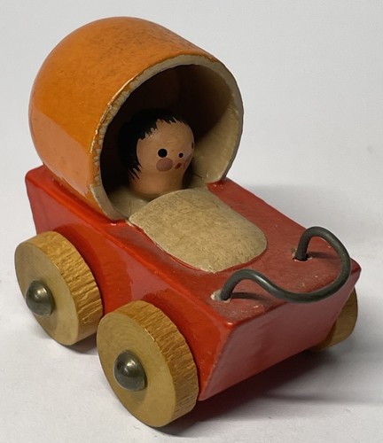 Antiker miniatur puppenwagen - antiker, miniatur-puppenwagen