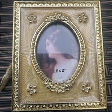 Vintage Past Times Guilloche