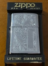 Klassisches altes Zippo in Box Sturmfeuerzeug, guter gebrauchter Zustand