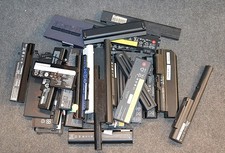 Ca. 30 Stk. Li-Ion Laptop  Akkus verschiedene Marken defekt