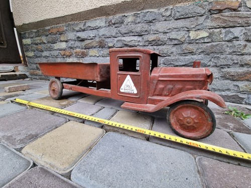 Antikspielzeug oldtimer - antikspielzeug,