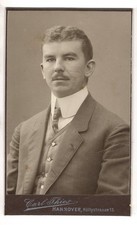 Studentika CDV Portrait