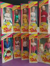 Vintage Sindy dolls lot (10