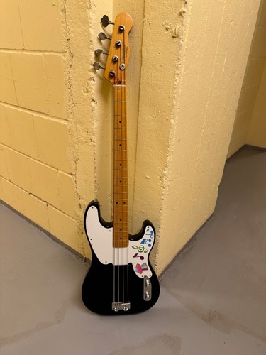 Fender precision bass - fender, 51