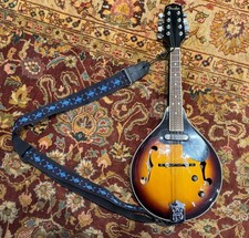 FENDER FM-52E A-Style