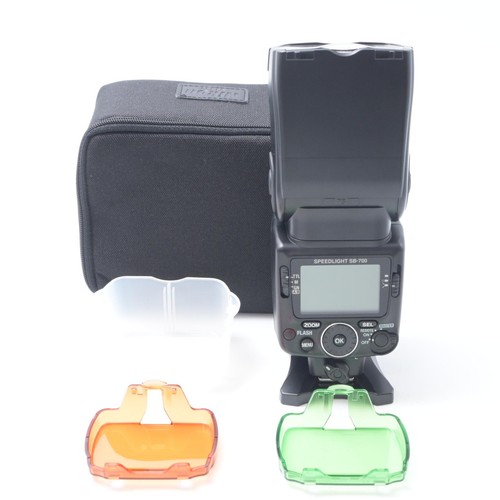 Nikon 700 speedlight - sb-700,