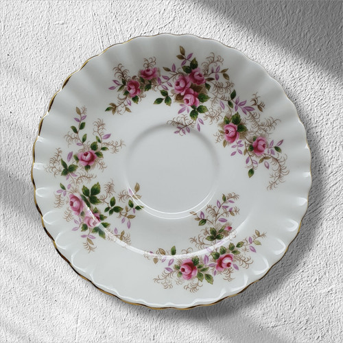 Royal albert bone china - royal,