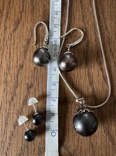 Attraktives Tahiti-Perlen