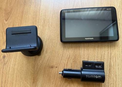 Tomtom live sat nav 4cr52 - live,