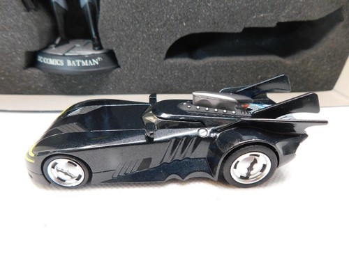 Corgi batman chassis - *,