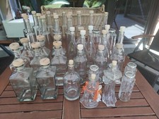 33 Glasflaschen Einmachflaschen Vorratsflaschen Saft Likör Öl Essig