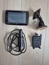 Medion GoPal Navigationssystem mit Scheibenhalterung und Kabel