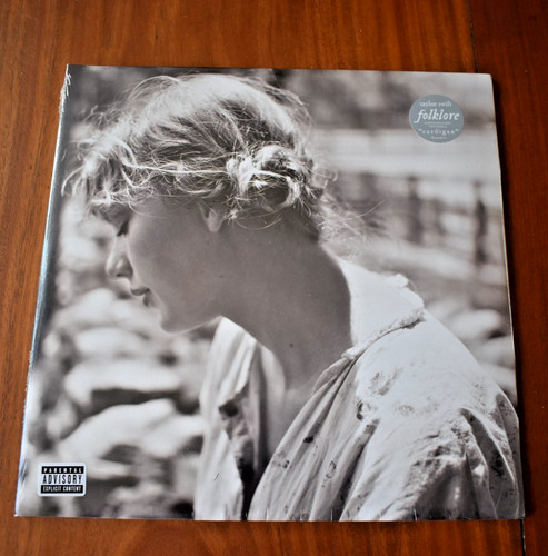 Taylor swift folklore - taylor,