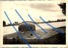 WK2 Foto Bunker mit Stahlglocke am Fluss Maginot erobert Wehrmacht
