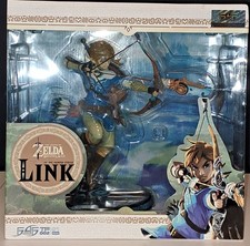 First 4 Figure / F4F - Link -