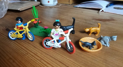 Playmobil kinder mit bmx - ,
